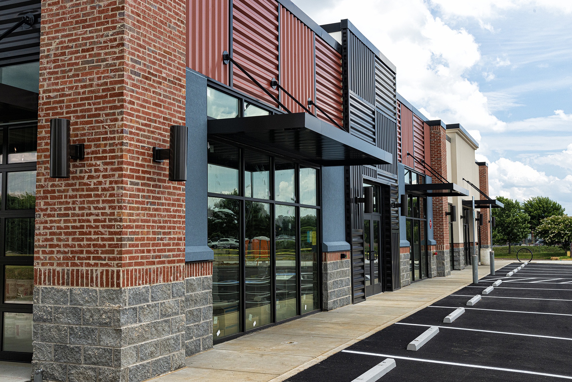 Commercial Retail Shopping center